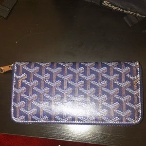 goyard coin purse keychain